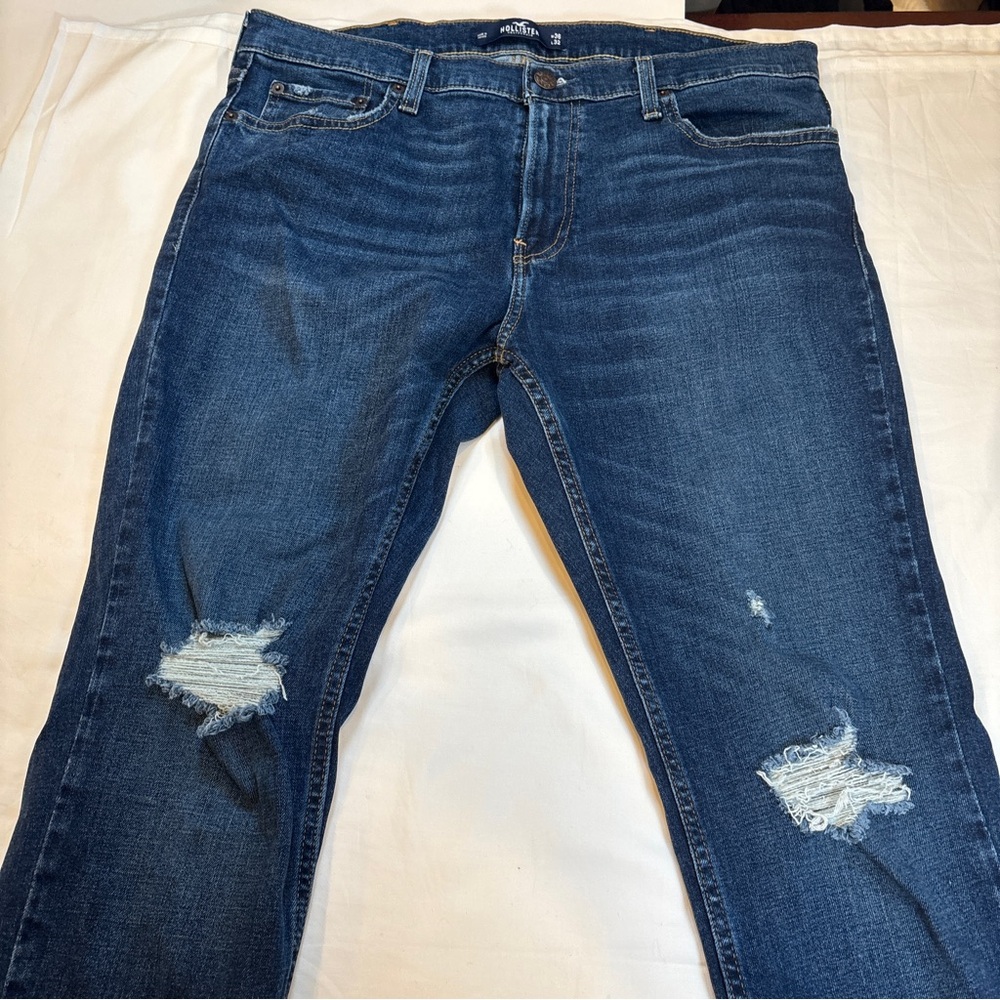 Hollister "Epic Flex" Distressed Skinny Jeans — Dark Wash (36x32)